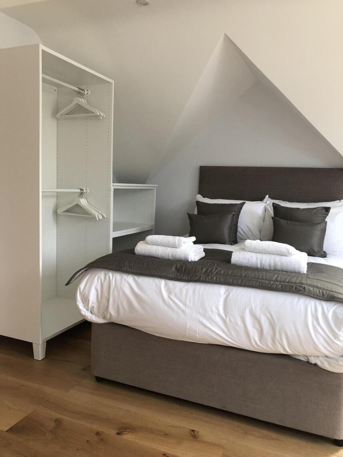 Hamilton Arms Suites Midhurst Zimmer foto